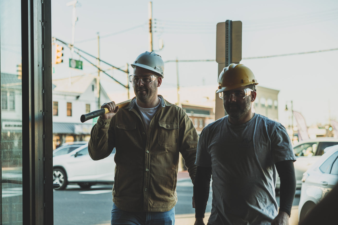 We build
coffee shops.